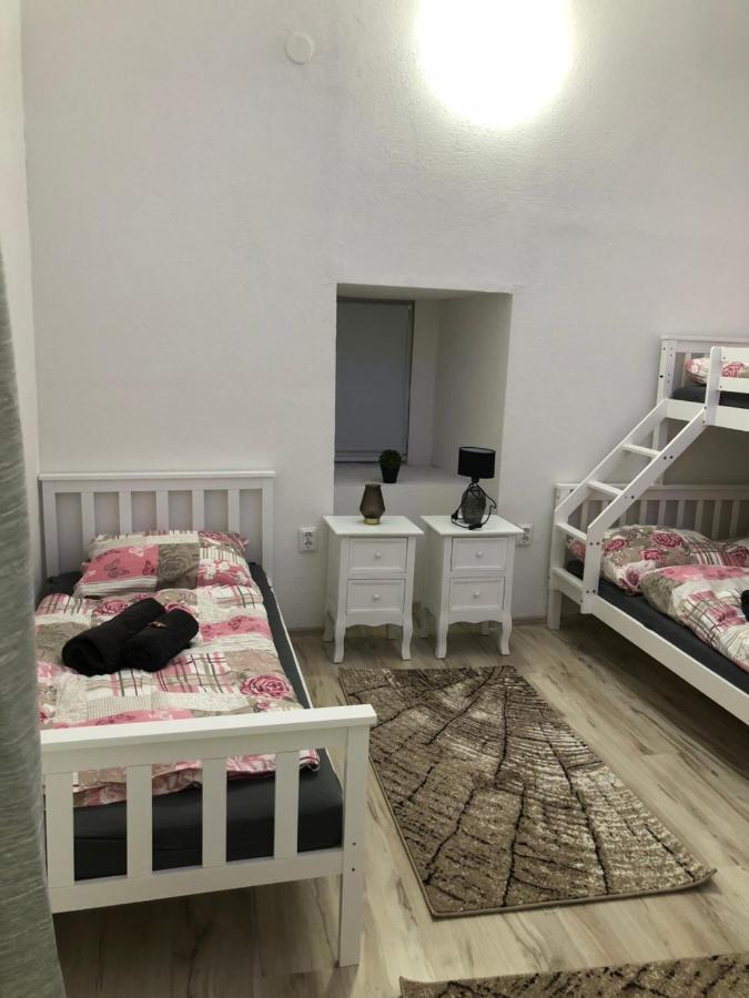 شقة Witrich Apartman موراو المظهر الخارجي الصورة